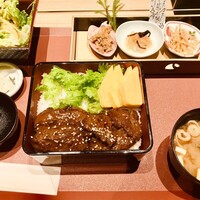 個室和食 肉割烹 吟次郎 品川駅前店 - 