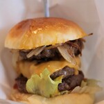 Ar's burger - 