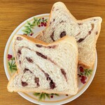高級食パン専門店 よう治 - 十勝あずきプレミアム生食パン