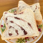 高級食パン専門店 よう治 - 十勝あずきプレミアム生食パン