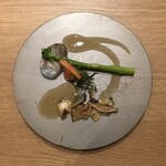 休暇村 - 海鮮料理　蝦夷鮑に寄り添う　干し椎茸の香り