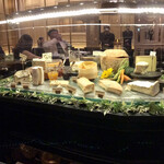 ガストロノミー ジョエル・ロブション - チーズのワゴン