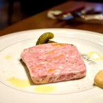 Rokuri - 旧軽井沢　ラ・モンタニョンさんのパテ・ド・カンパーニュ　1400円