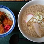 くいてぇや - とりタレカツ丼とラーメン