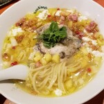 麺屋 六感堂 - パイナップルと岩牡蠣の冷製ラーメン