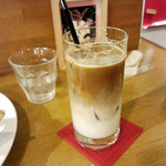 マグズカフェ - アイス・カフェ・ラ・テ