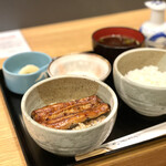 Fuku sen - サービスセット うなぎ丼、とろろ