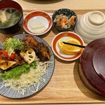 Sachifukuya - 鶏のこんがり黄金から揚げ黒酢あんかけ