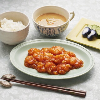 本格中華料理をパウチ冷凍した“おうちで味わう中華街シリーズ”