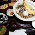 Sojibō Nara Family店