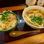 花千里 - 親子丼の野菜は入れすぎちゃったそうです