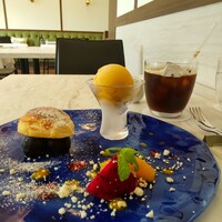 R1 TOKYO Bar&Restaurant - 