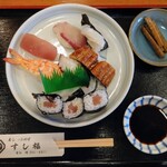 Sushi Fuku - 令和3年8月 ランチタイム
                        すし定食 990円