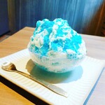 かき氷専門店 snowcrown - ブルーハワイ