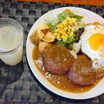 おとなのヒッコリー - ジャーマンロコモコ1280円
      ✿十六穀米・ライス大盛り無料♪
      ✿2倍サイズ  ➕530円♪
      
      ❀グレープフルーツジュース 110円♪