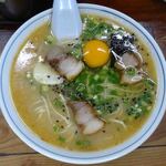 百年ラーメン - ラーメン定食850円＋月見50円