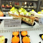 PATISSERIE LUNAMIENCE - お店ショーケース