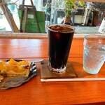 Kafe Daidai - アイスコーヒーとりんごのタルト