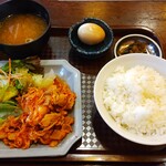 居酒屋　釧路 - 豚キムチ炒め定食　550円