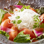 tomato and onion salad