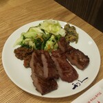 牛たん炭焼 利久 - 