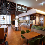 Q CAFE by Royal Garden Cafe - 