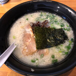 らーめん 豚食 - 博多風豚骨ラーメン650円税込！