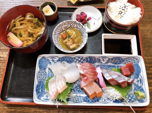 まいづる茶屋 まいづるちゃや 真倉 うどん 食べログ