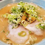 ラーメン銀閣 - チャーシュー麺