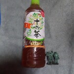 セブンイレブン - ドリンク写真:アサヒ十六茶　660ml＿129円