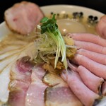 らぁ麺 飛鶏 - 濃厚鶏白湯そば