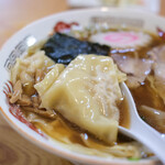 宝来家 - "餛飩麪（こんとんつゆ楚者゛）"、餛飩（こんとん）