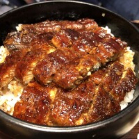 ひつまぶし名古屋備長 大名古屋ビルヂング店 - 上→やっぱり多い