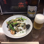 Chuuka Korou - まず、白イカ海老の青じそ炒めをビールで