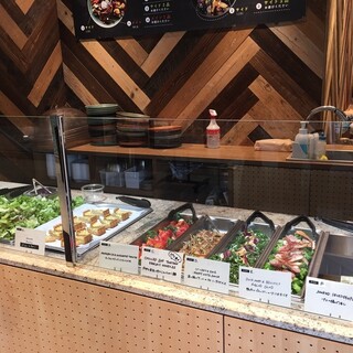 エムズマーケット デリカテッセン&ダイナー_2