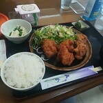 定食屋さん千 - から揚げ定食８８０円　　全景✨