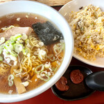 Kyaku Ryuu Ken - 醤油ラーメン&炒飯セット　880円