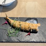 La Brianza - リグーリア風イワシのほうれん草など包みフリット。お久しぶりに巡り合うお料理、いつもより大振り♪ イワシの旬の終わりが近い時期だから、イワシが大きめなのだとか嬉しい☆ まるっと具が包まって食べ応えもあり