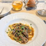 La Brianza - 自家製麺のパッパルデッレ、今回のはイタリアンパセリサンドなのだそう。風味がプラスされて美味しさアップですね♪ 歯ざわりプリッと食感、イタリアンパセリいい感じ