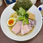 中華そば うお青 - 濃いコク醤油そば