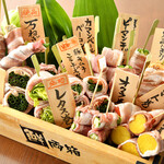 焼鳥・野菜巻き串・餃子 てしごと家 - メイン写真: