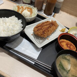 松のや - 朝とんかつ定食（＾∇＾）