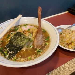 札幌ラーメン 大富_1
