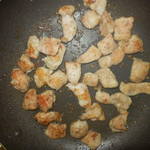 丸秀畜産 - 塩ホルモン焼いてます♪