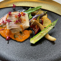 R1 TOKYO Bar&Restaurant - 