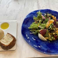 R1 TOKYO Bar&Restaurant - 