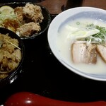 Toriya Damon - 鶏塩ラーメン定食860円