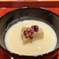 青蓮院門跡前 月おか - 白味噌椀　玉蜀黍　茄子