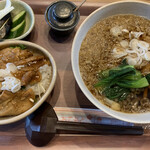 日本酒バル Nai’a - うどんとミニ焼肉丼セット