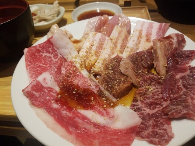 とみや別館 本通 焼肉 ネット予約可 食べログ